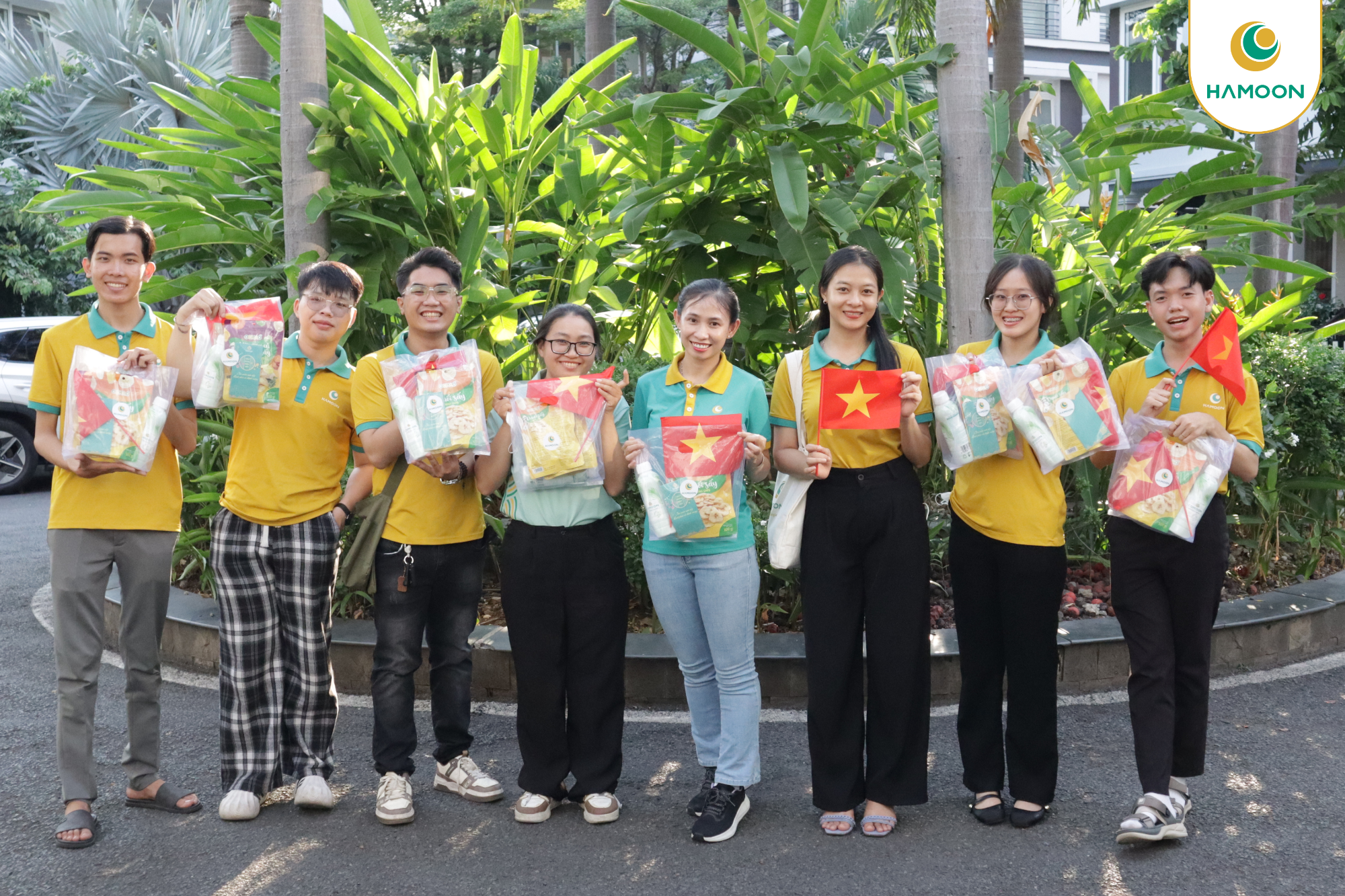 MỪNG ĐẠI LỄ 30/4 & 1/5 — HAMOON LAN TỎA YÊU THƯƠNG